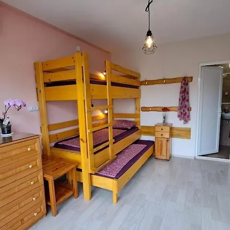Zelenika بيت ضيافة 2*